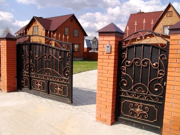 Откатные ворота в Челябинске